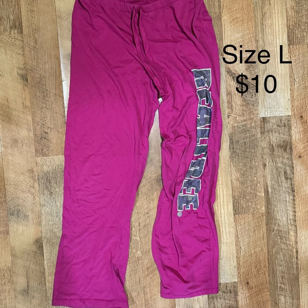 Realtree Hot Pink Lounge Pants